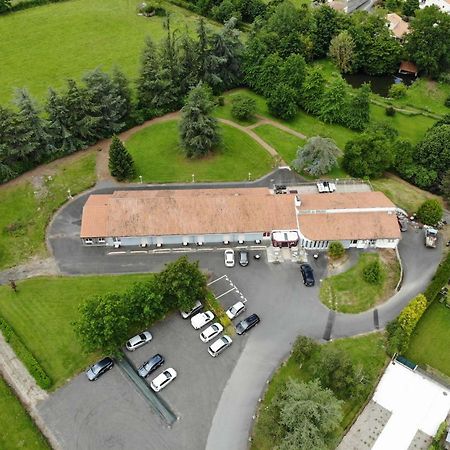 Domaine Du Bocage Hotel Chavagnes-en-Paillers Bagian luar foto